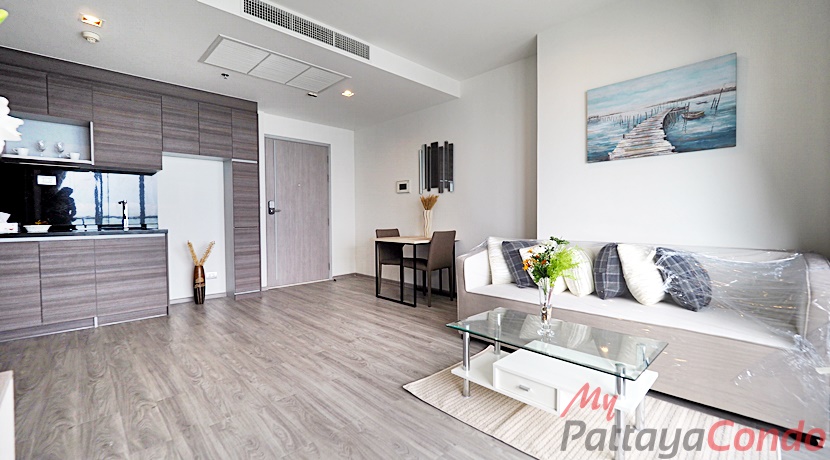 Aeras Beachfront Jomtien Condo For Sale - AERAS06