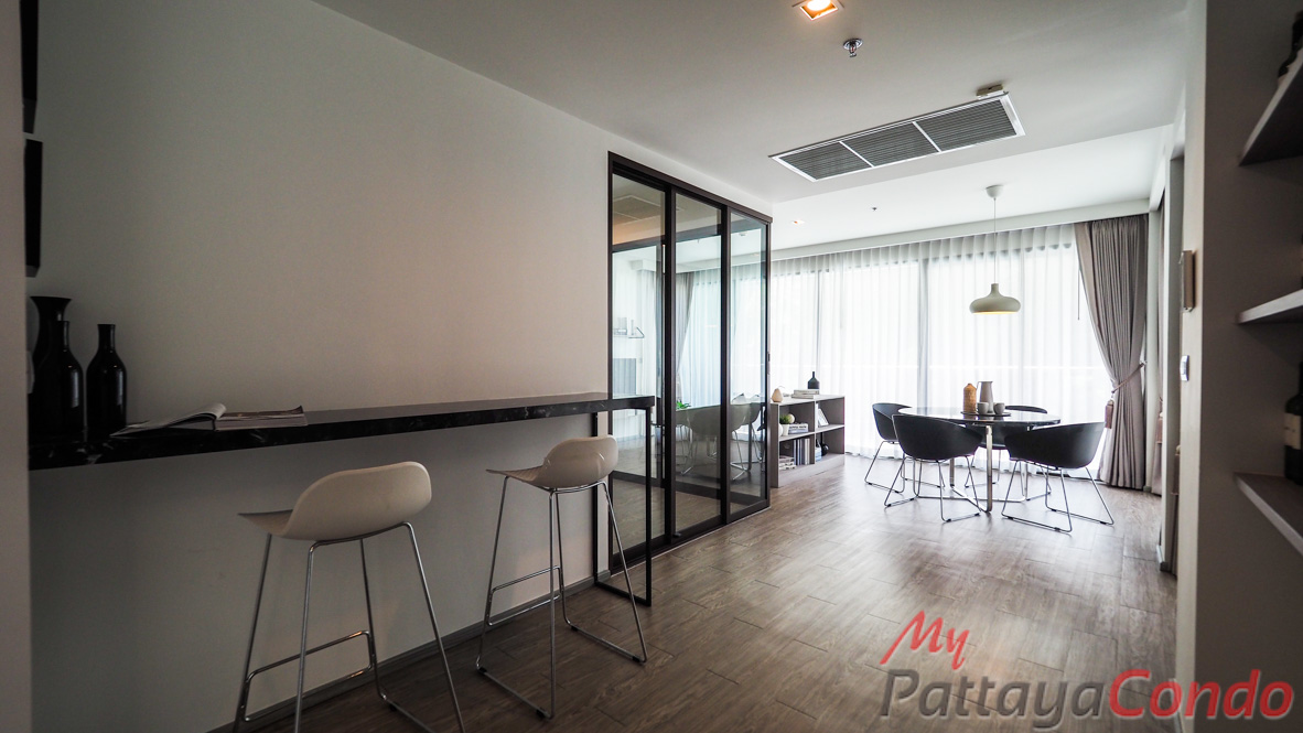 Aeras Beachfront Jomtien Condo For Sale - AERAS13