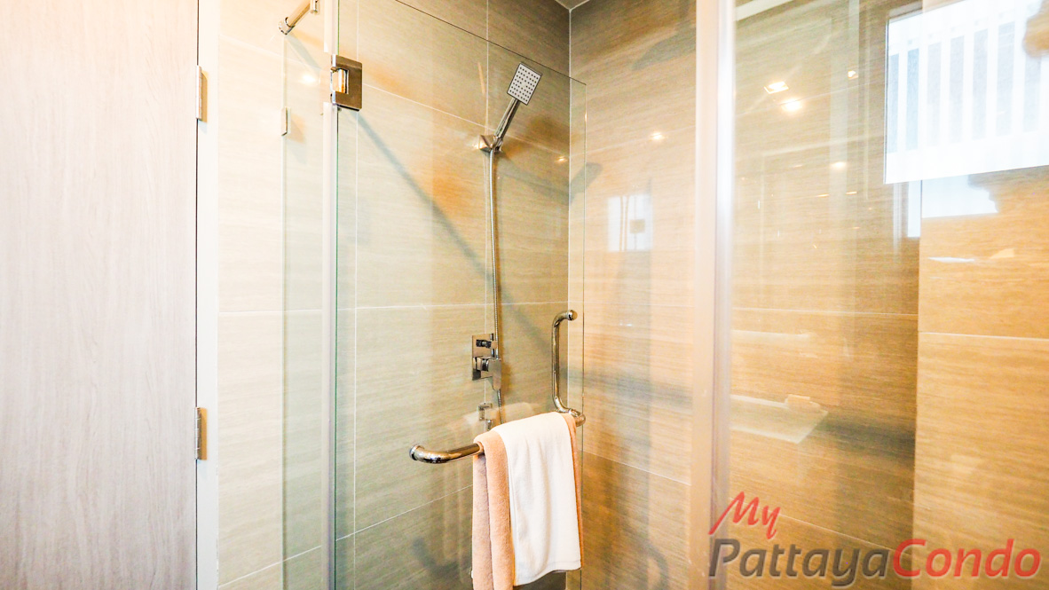 Aeras Beachfront Jomtien Condo For Sale - AERAS13