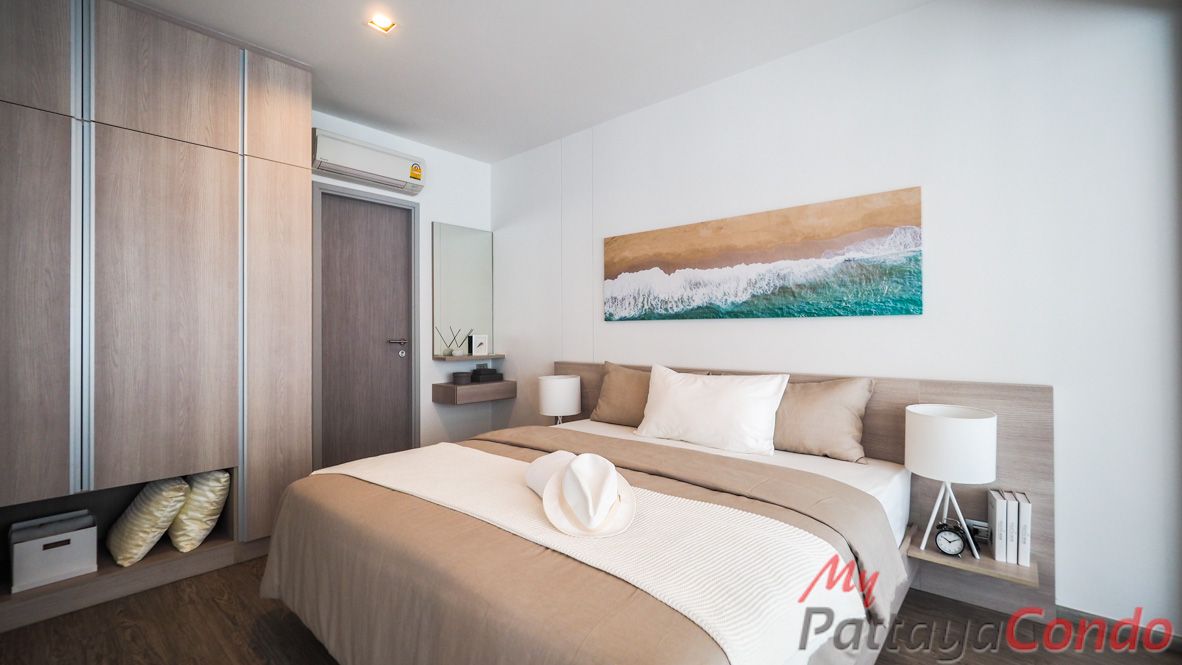 Aeras Beachfront Jomtien Condo For Sale - AERAS13