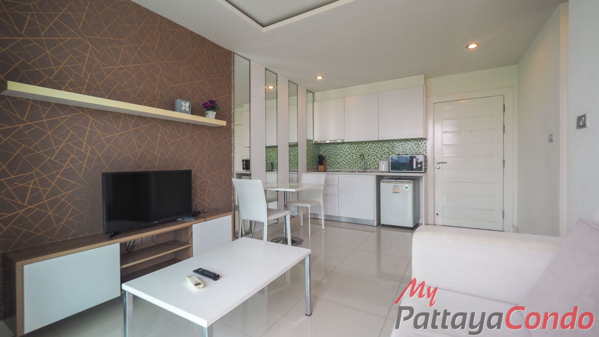 Amazon Residence Pattaya Condo For Sale - AMZ24