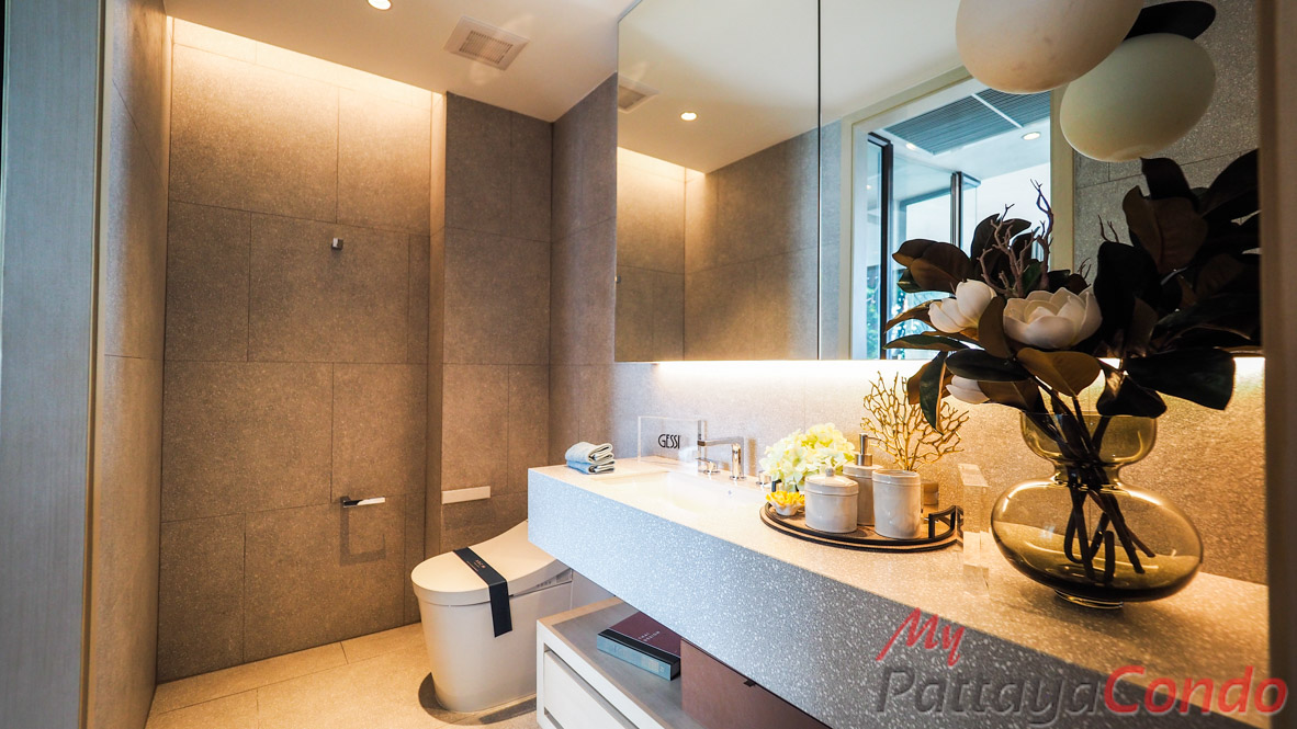 Arom Wong Amat Condo For Sale - AROM06