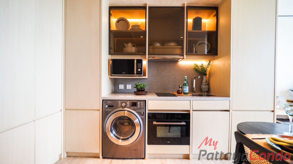 Arom Wong Amat Condo Pattaya For Sale - AROM03