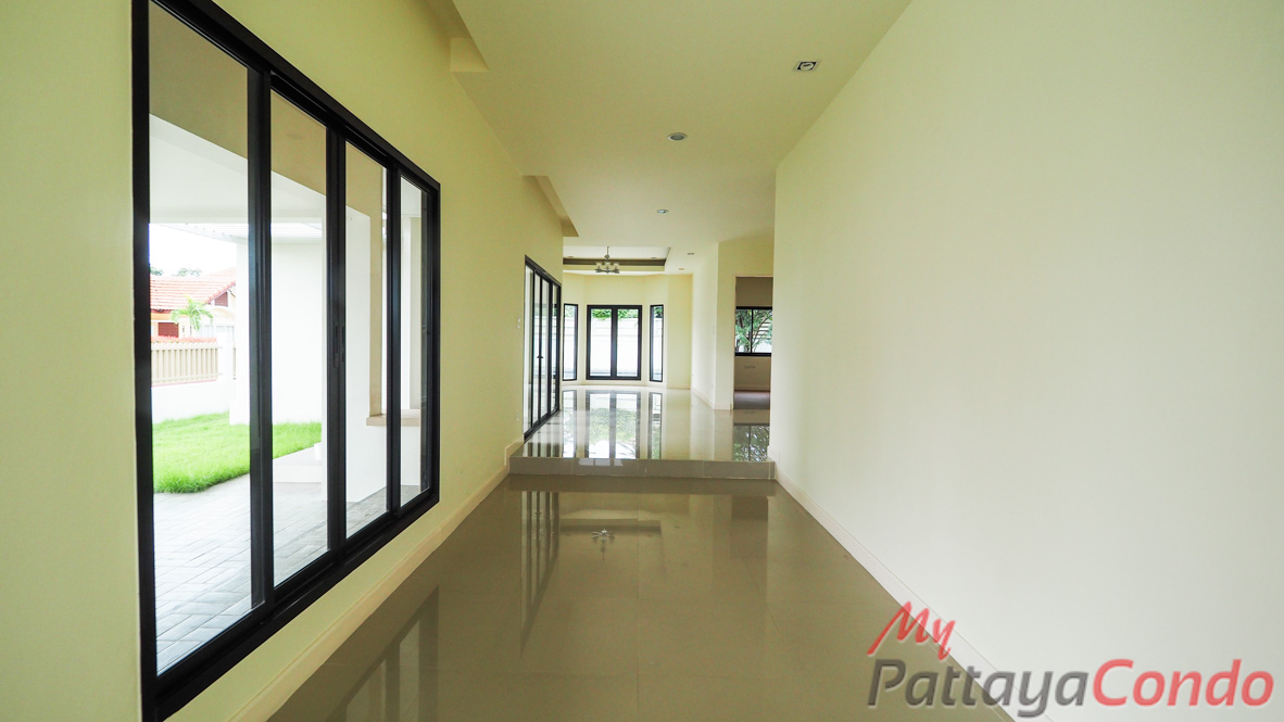 Baan Koonsuk 2 Pattaya Pool Villa For Sale - HBBKS201