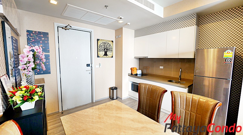 Baan Plai Haad Wong Amat Pattaya Condo For Sale - BPL07