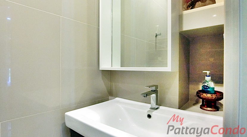 Baan Plai Haad Wong Amat Pattaya Condo For Sale - BPL14