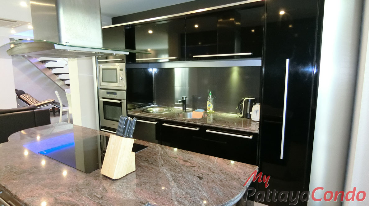 Boutique Garden Pool Villas Jomtien House For Sale - HJCTD02-10
