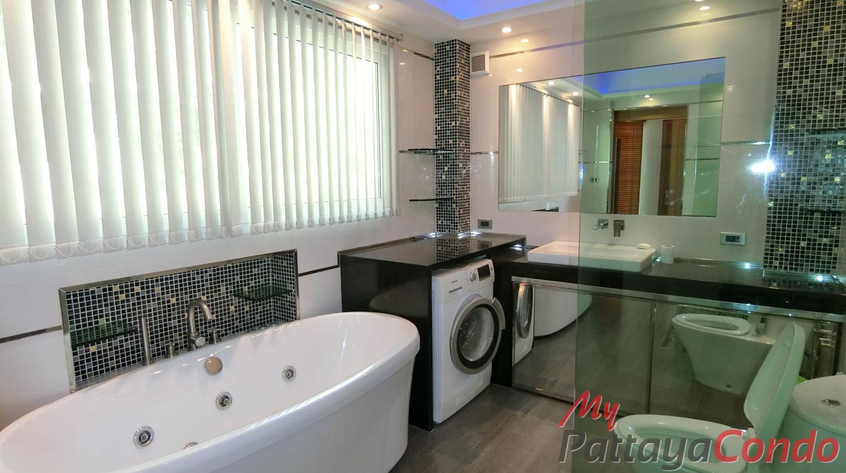 Boutique Garden Pool Villas Jomtien House For Sale - HJCTD02-37