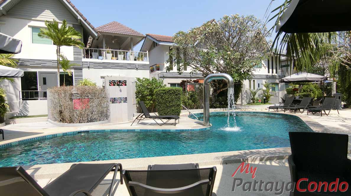 Boutique Garden Pool Villas Jomtien House For Sale - HJCTD02
