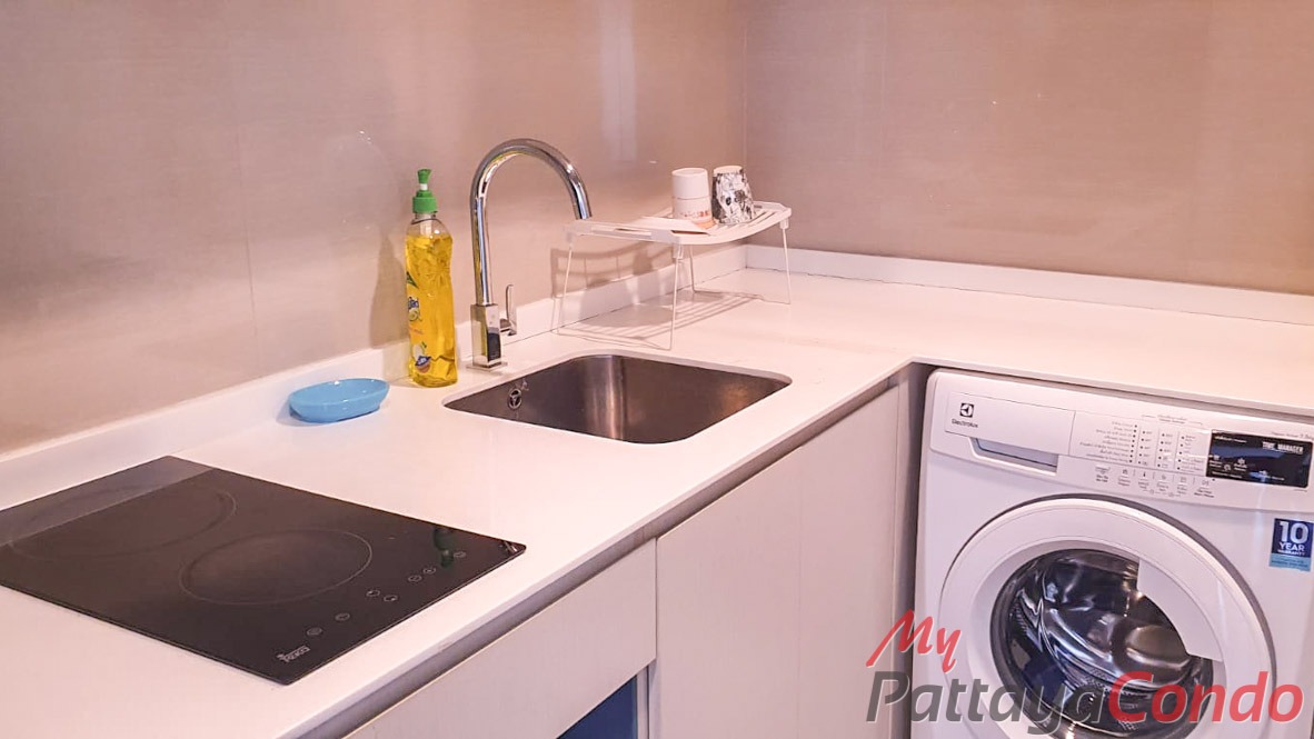 Centric Sea Pattaya Condo For Sale - CC64