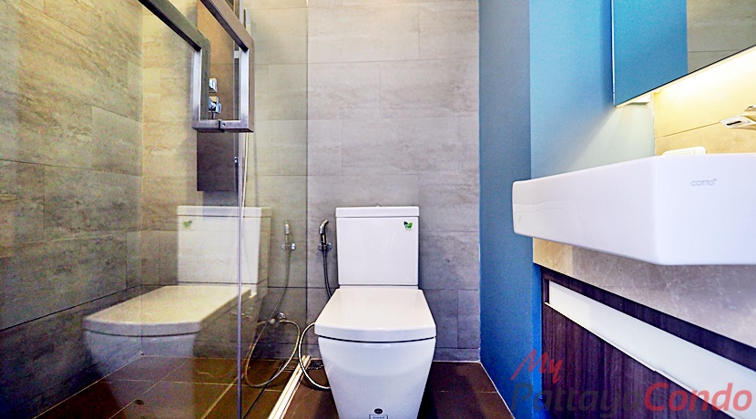 Cetus Beachfront Condo Pattaya For Sale - CETUS09