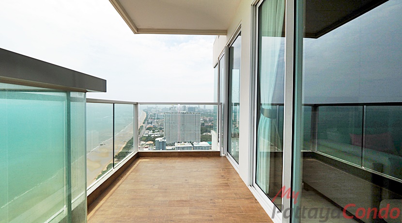 Cetus Beachfront Condo Pattaya For Sale - CETUS09-20