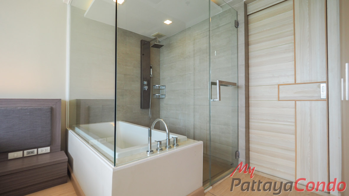 Cetus Beachfront Condo Pattaya For Sale - CETUS14