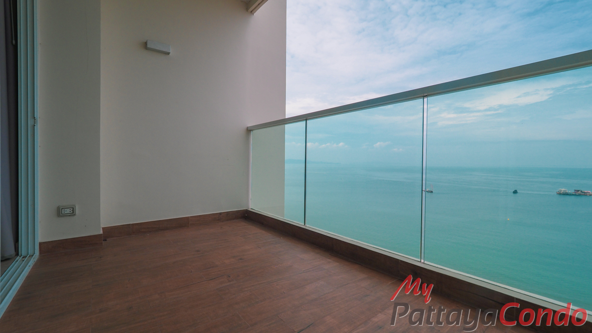 Cetus Beachfront Condo Pattaya For Sale - CETUS14