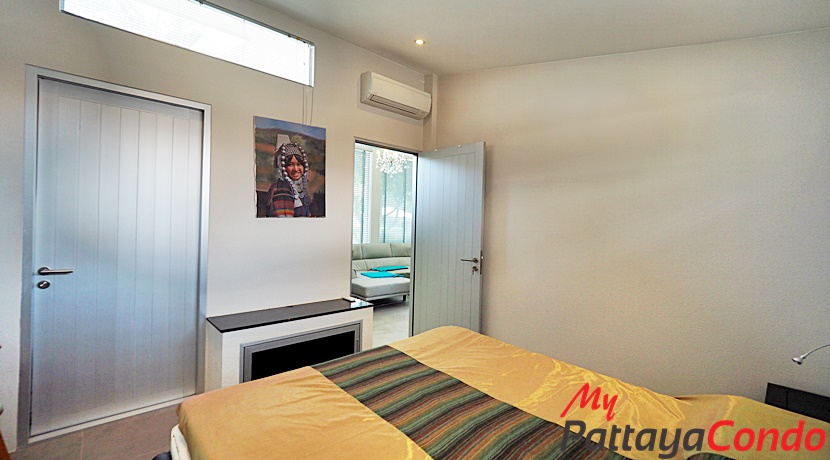 Boutique Garden Pool Villas Jomtien House For Sale - HJCTD01-14