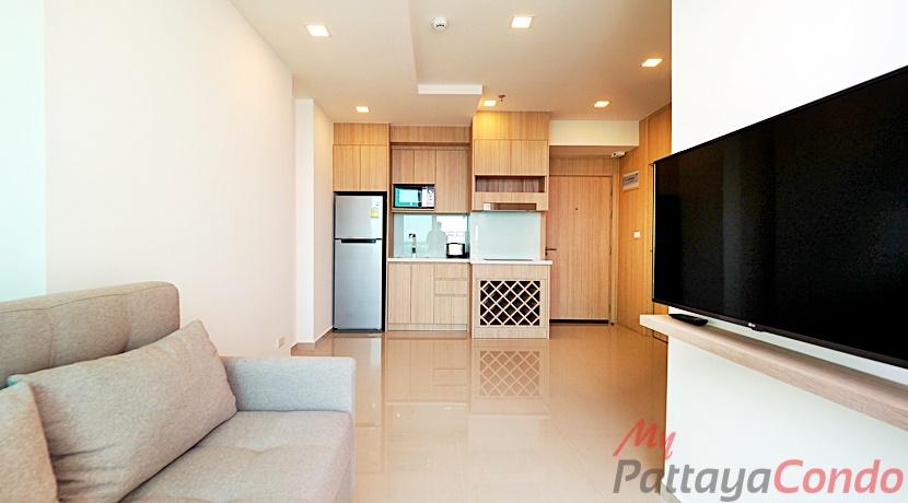 City Garden Tower Pattaya Condo For Sale - CGPT01