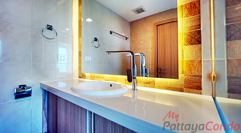 City Garden Tower Pattaya Condo For Sale - CGPT01