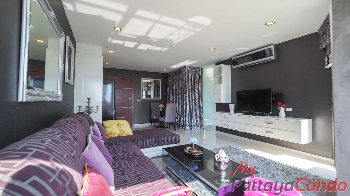 Club Royal Wong Amat Pattaya For Sale - CLUBR28