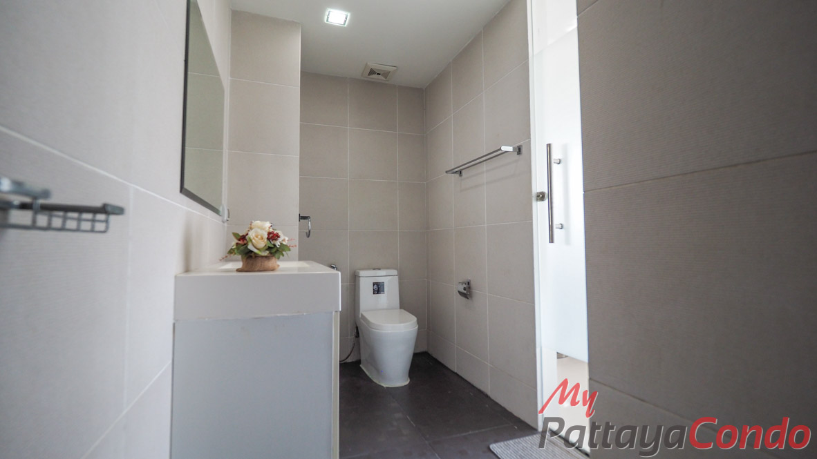 Club Royal Wong Amat Pattaya For Sale - CLUBR28