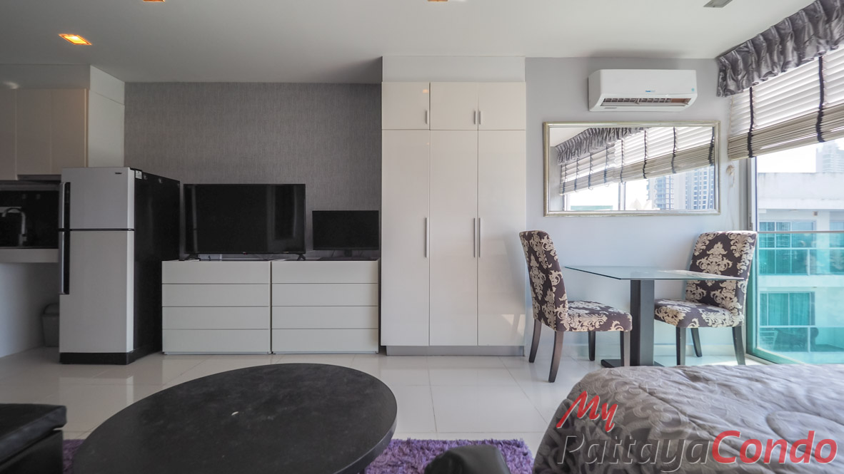 Club Royal Wong Amat Pattaya For Sale - CLUBR28