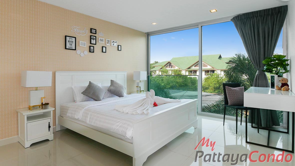 Club Royal Wong Amat Pattaya For Sale - CLUBR27