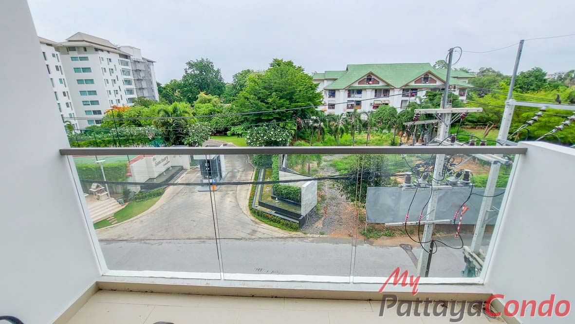 Club Royal Wong Amat Pattaya For Sale - CLUBR23