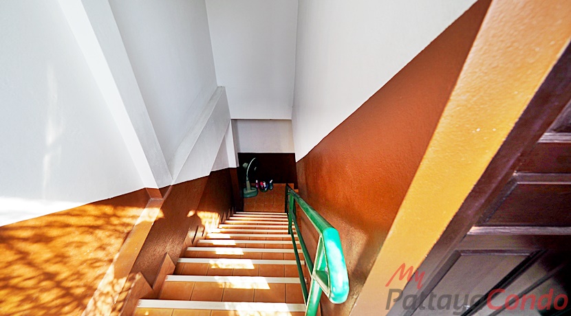 Commercial Shophouse For Sale Central Pattaya - CCP0001-4