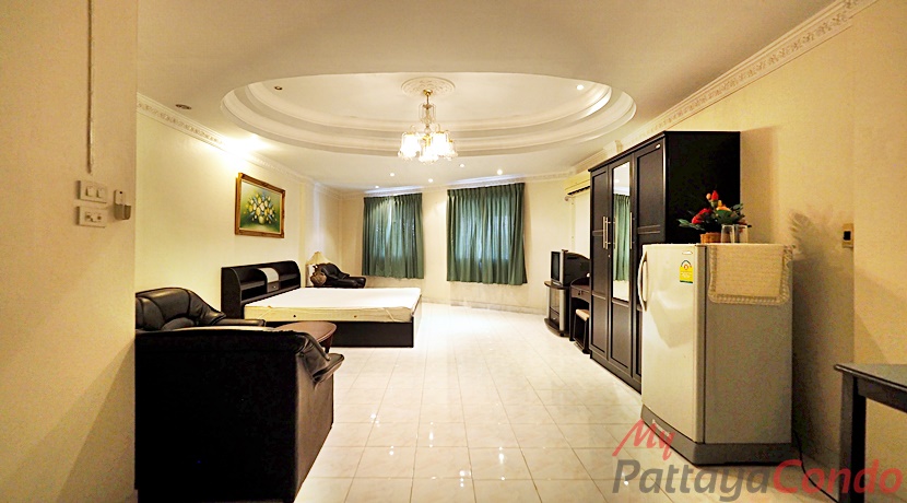 Commercial Shophouse For Sale Central Pattaya - CCP0001