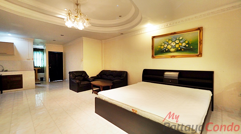 Commercial Shophouse For Sale Central Pattaya - CCP0001