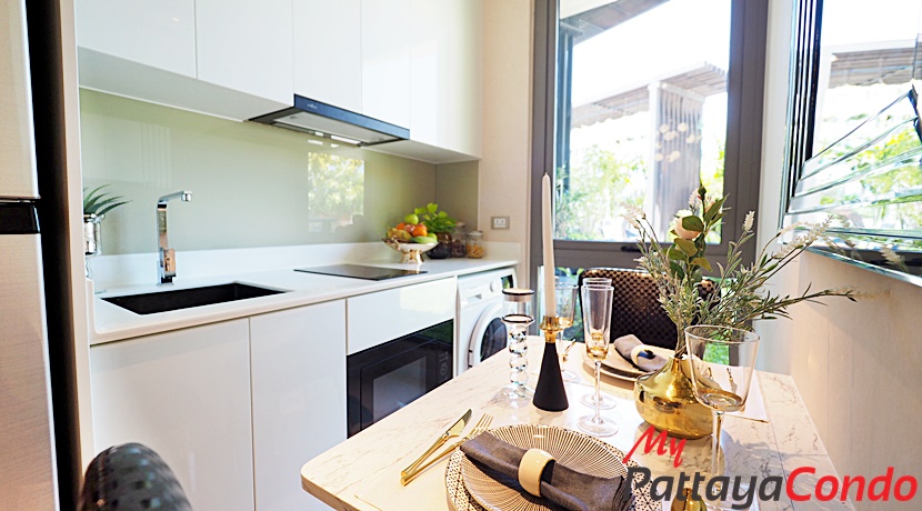 Copacabana Beach Jomtien Condo For Sale - COPAC06-3