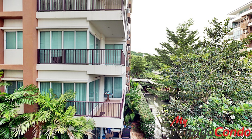 Diamond Suites Resort Pattaya Condo For Sale - DS01