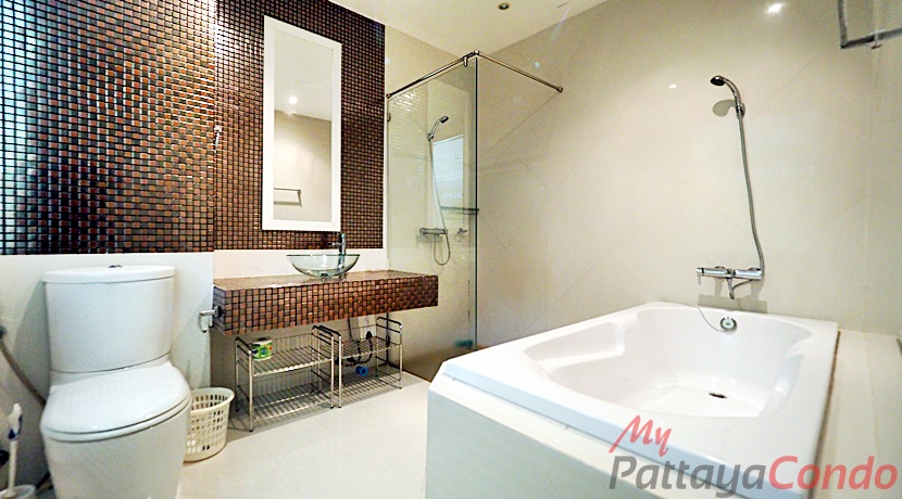 Diamond Suites Resort Pattaya Condo For Sale - DS05
