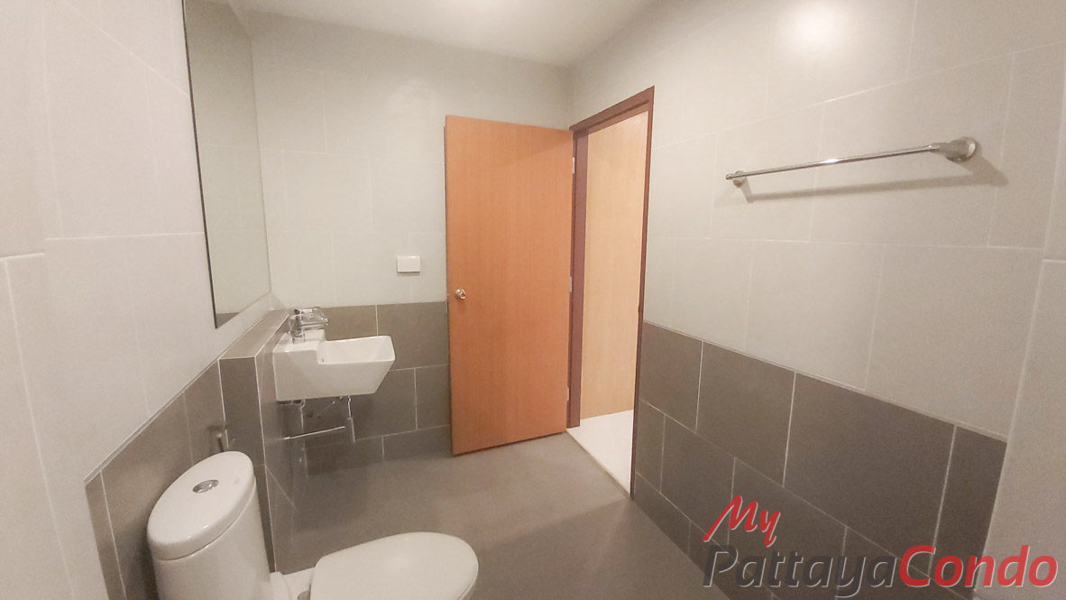 Diamond Suites Resort Pattaya Condo For Sale - DS13