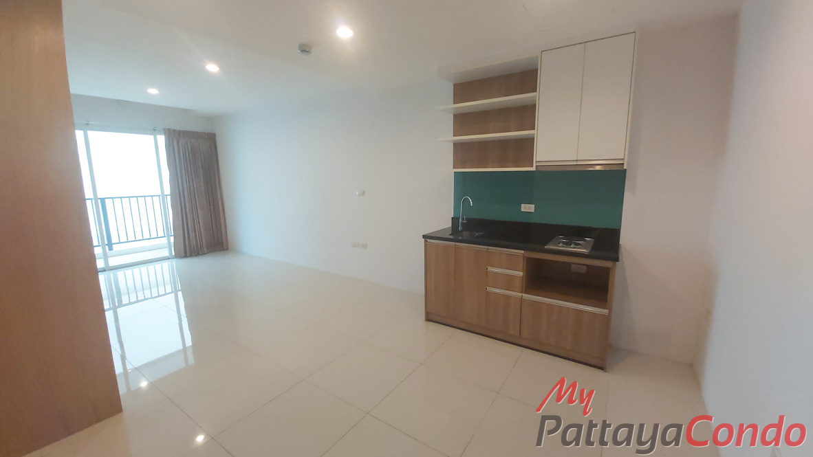 Diamond Suites Resort Pattaya Condo For Sale - DS13-0