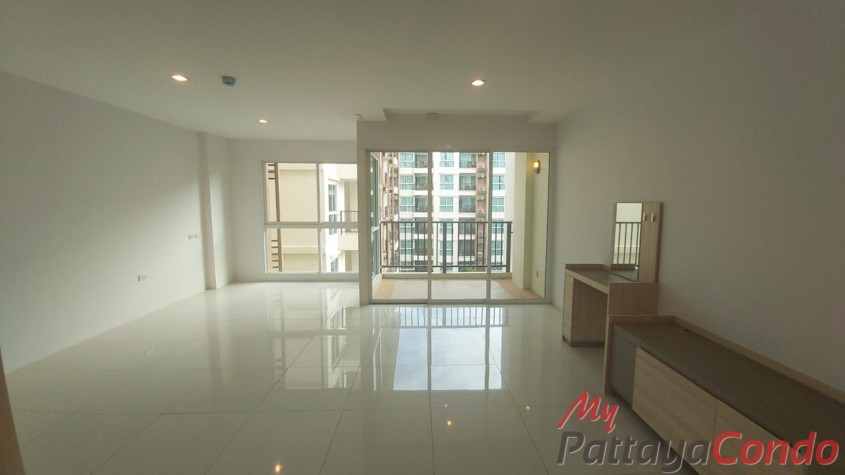 Diamond Suites Resort Pattaya Condo For Sale - DS14