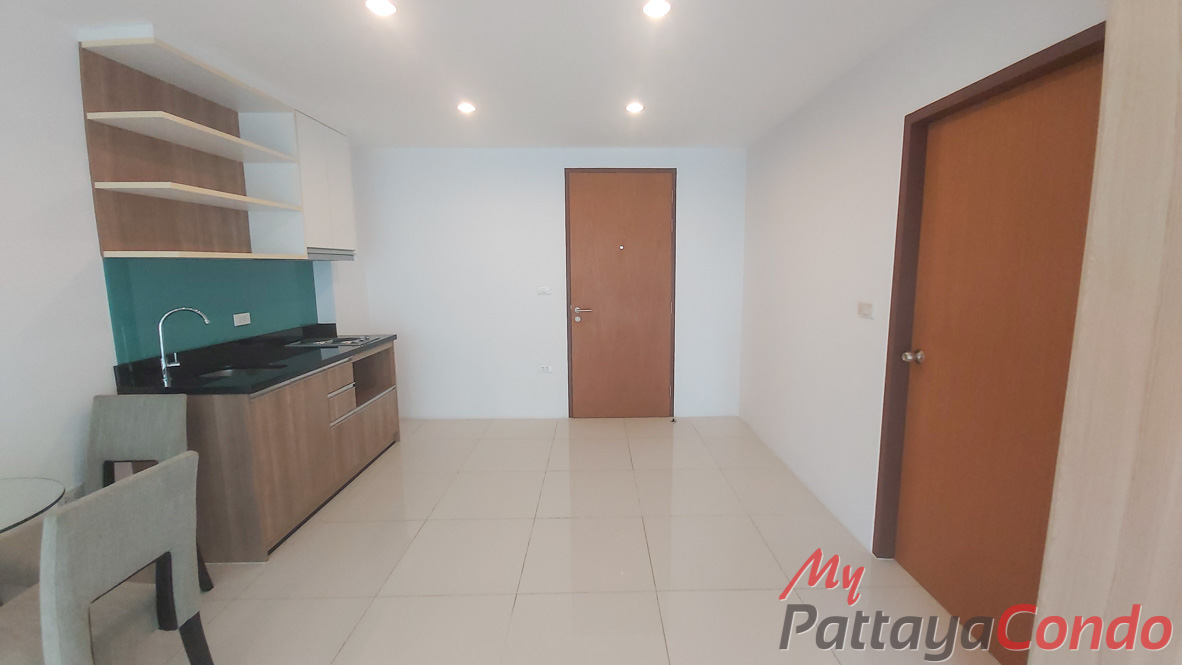 Diamond Suites Resort Pattaya Condo For Sale - DS14-2