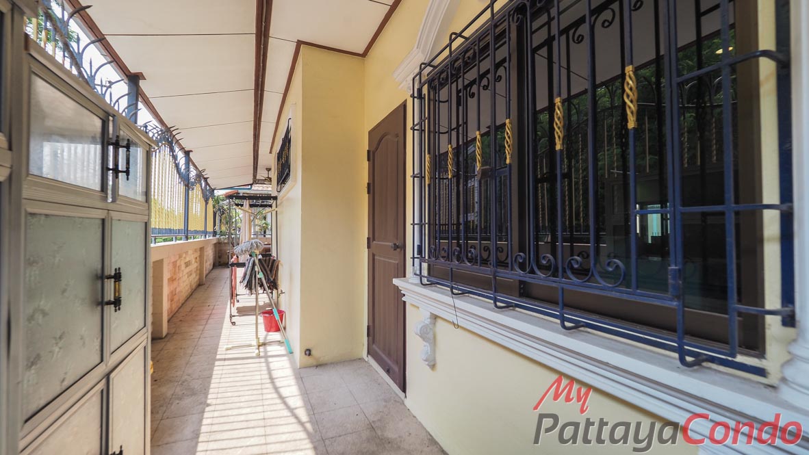 Ekmongkol Village 1 Pattaya For Sale - HEEMK01-31