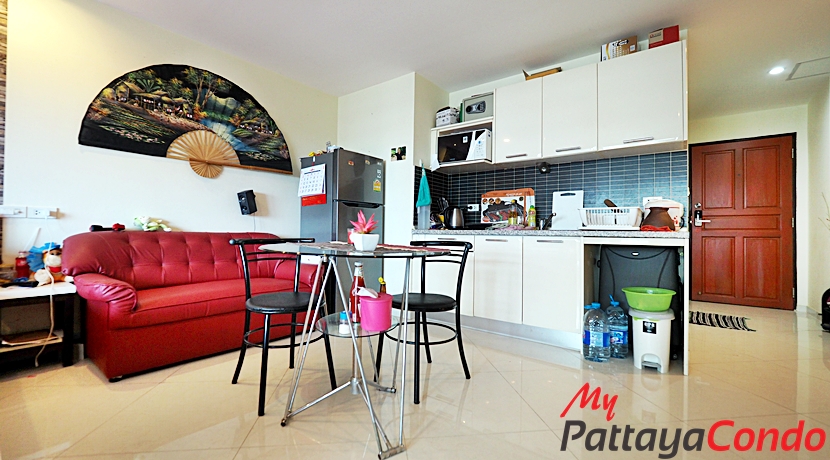 Emerald Palace Condominium Pattaya For Sale - EMP01