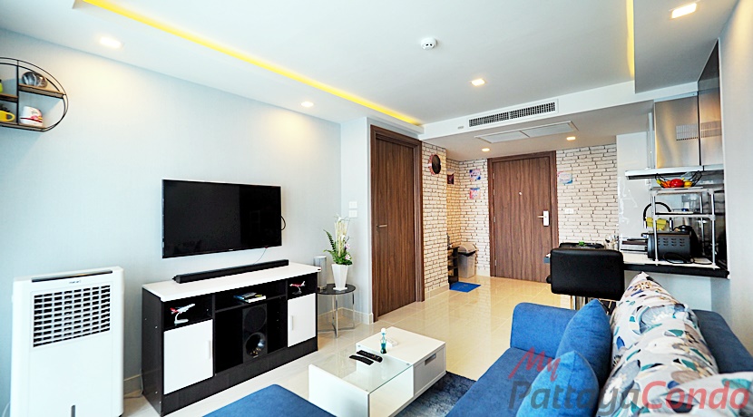 Grand Avenue Residence Pattaya Condo For Sale - GRAND81