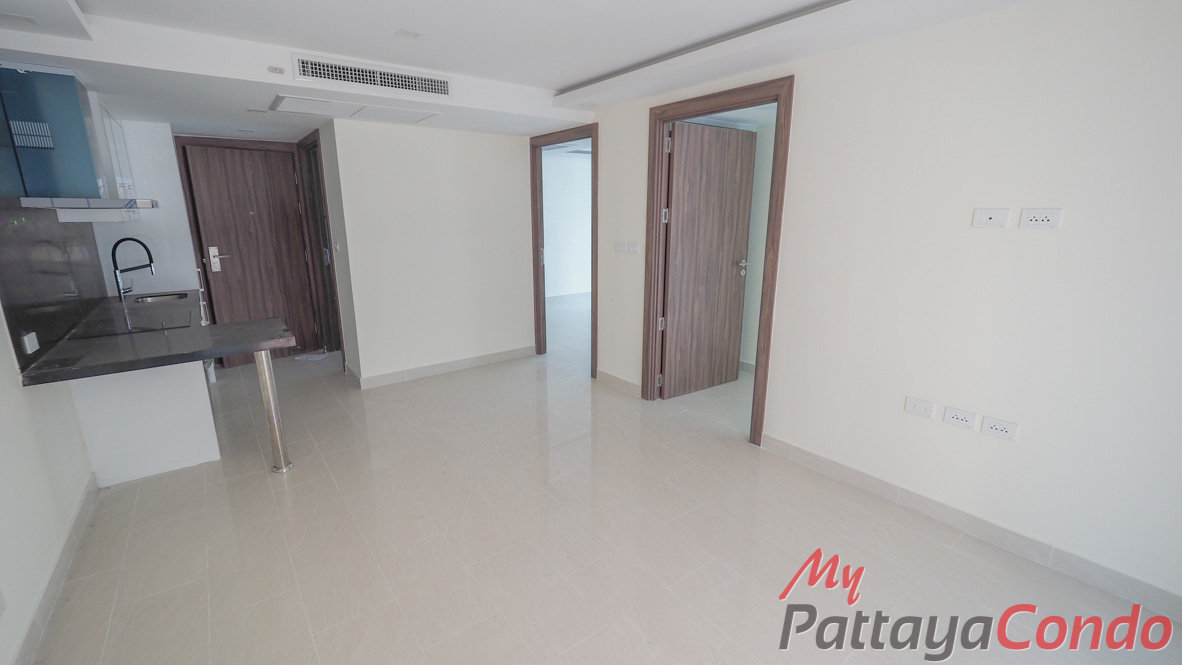 Grand Avenue Residence Pattaya Condo For Sale - GRAND144