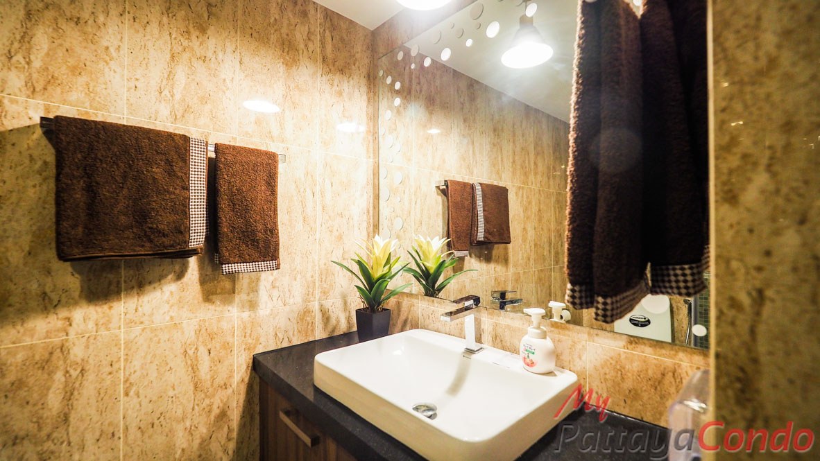 Grand Avenue Residence Pattaya Condo For Sale - GRAND122