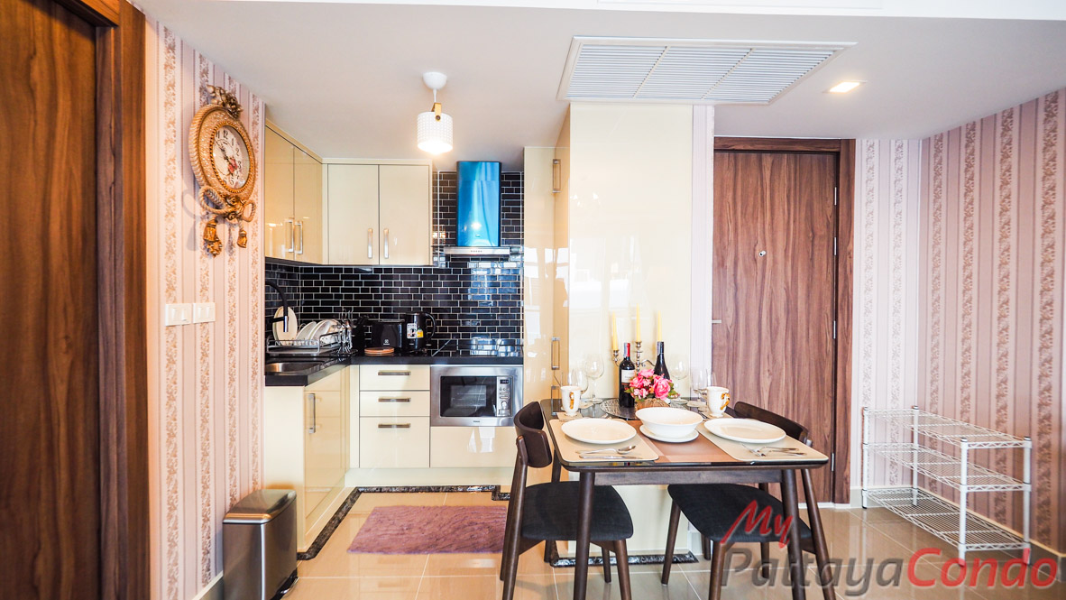 Grand Avenue Residence Pattaya Condo For Sale - GRAND131