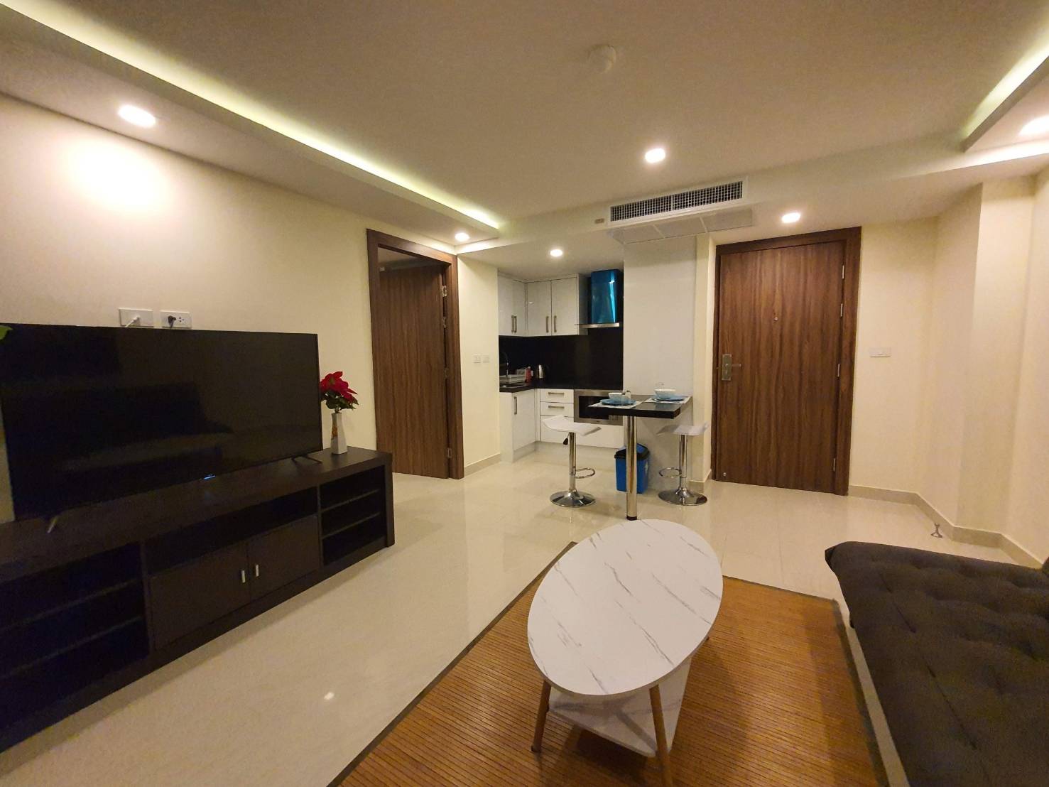 Grand Avenue Residence Pattaya Condo For Sale - GRAND42