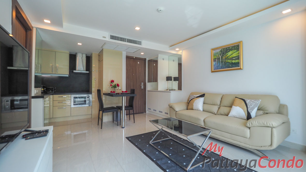 Grand Avenue Residence Pattaya Condo For Sale - GRAND158