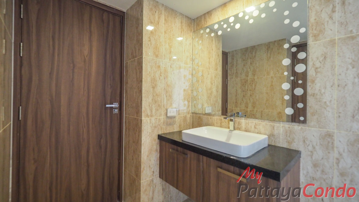 Grand Avenue Residence Pattaya Condo For Sale - GRAND164