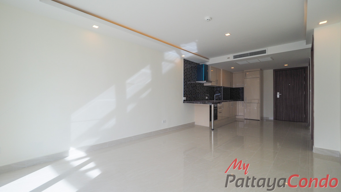 Grand Avenue Residence Pattaya Condo For Sale - GRAND164