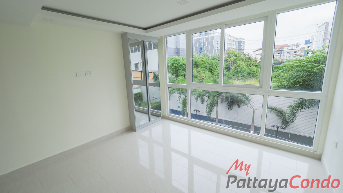 Grand Avenue Residence Pattaya Condo For Sale - GRAND145