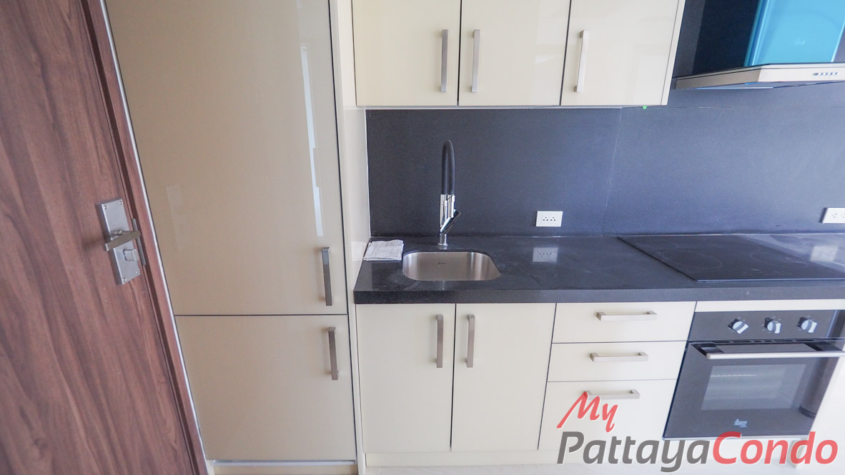 Grand Avenue Residence Pattaya Condo For Sale - GRAND145