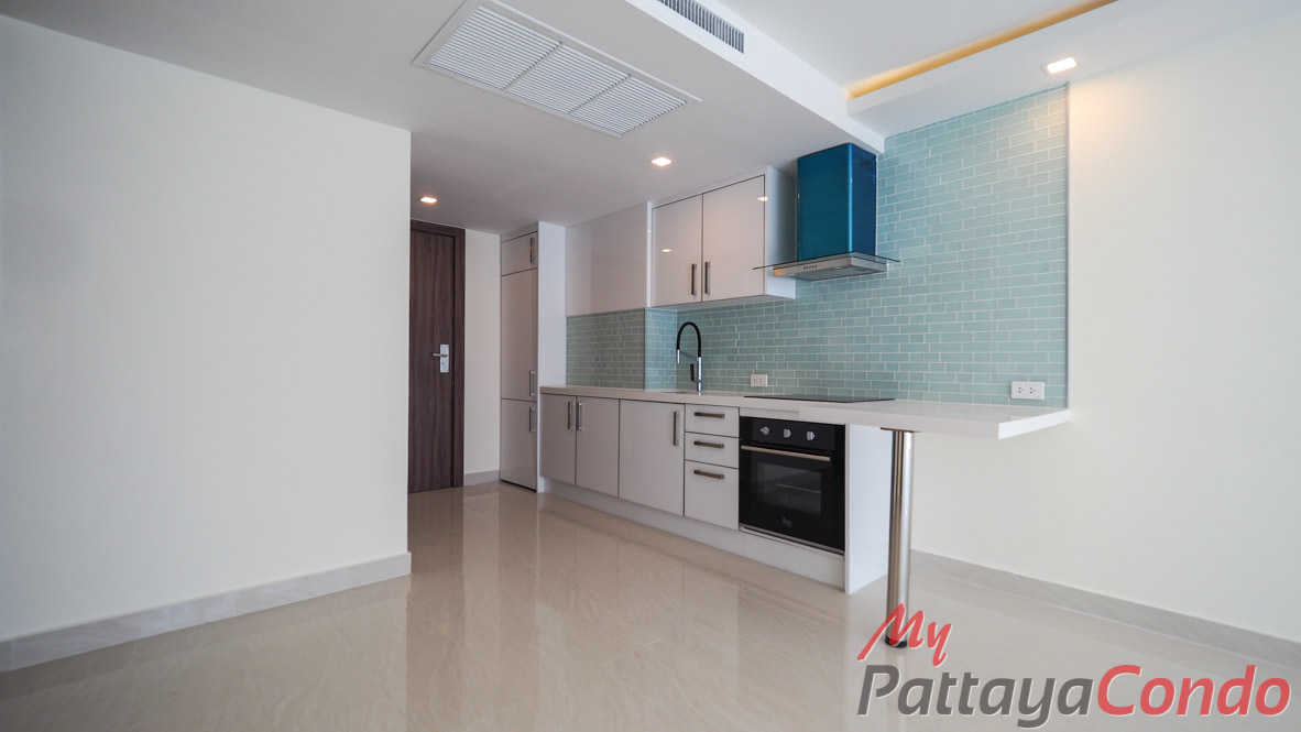 Grand Avenue Residence Pattaya Condo For Sale - GRAND151