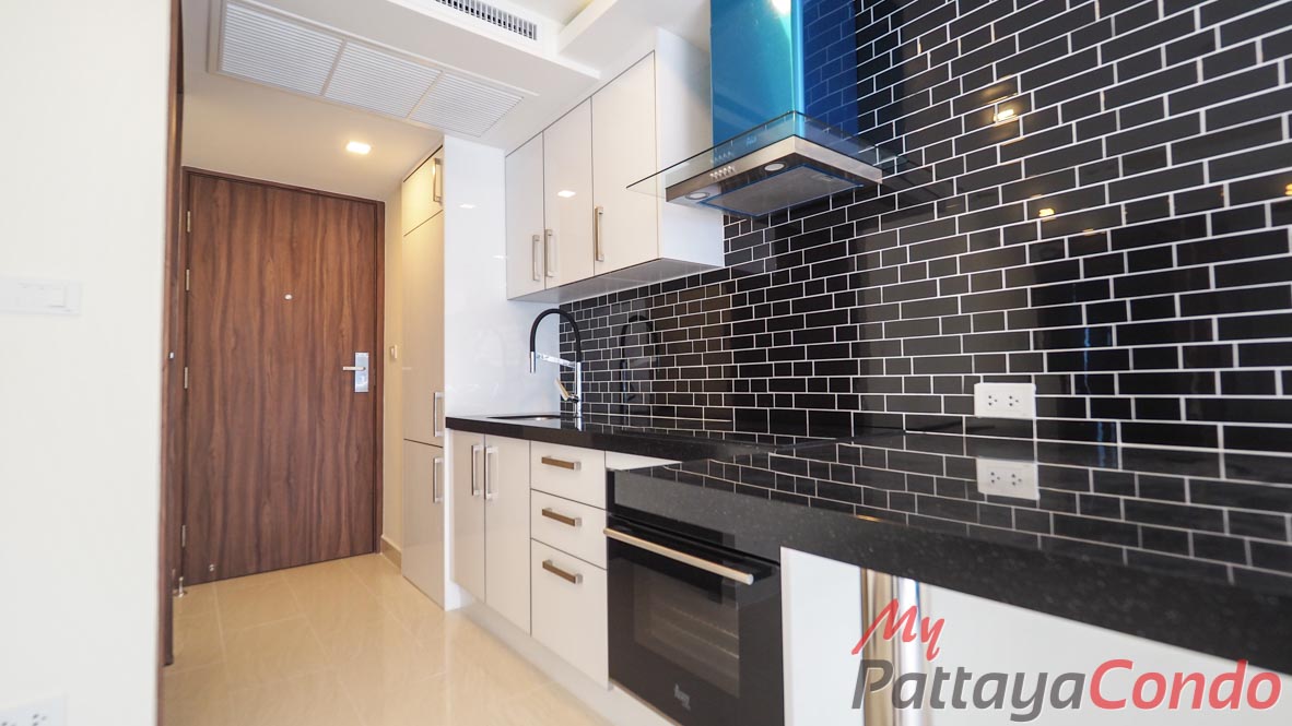 Grand Avenue Residence Pattaya Condo For Sale - GRAND152